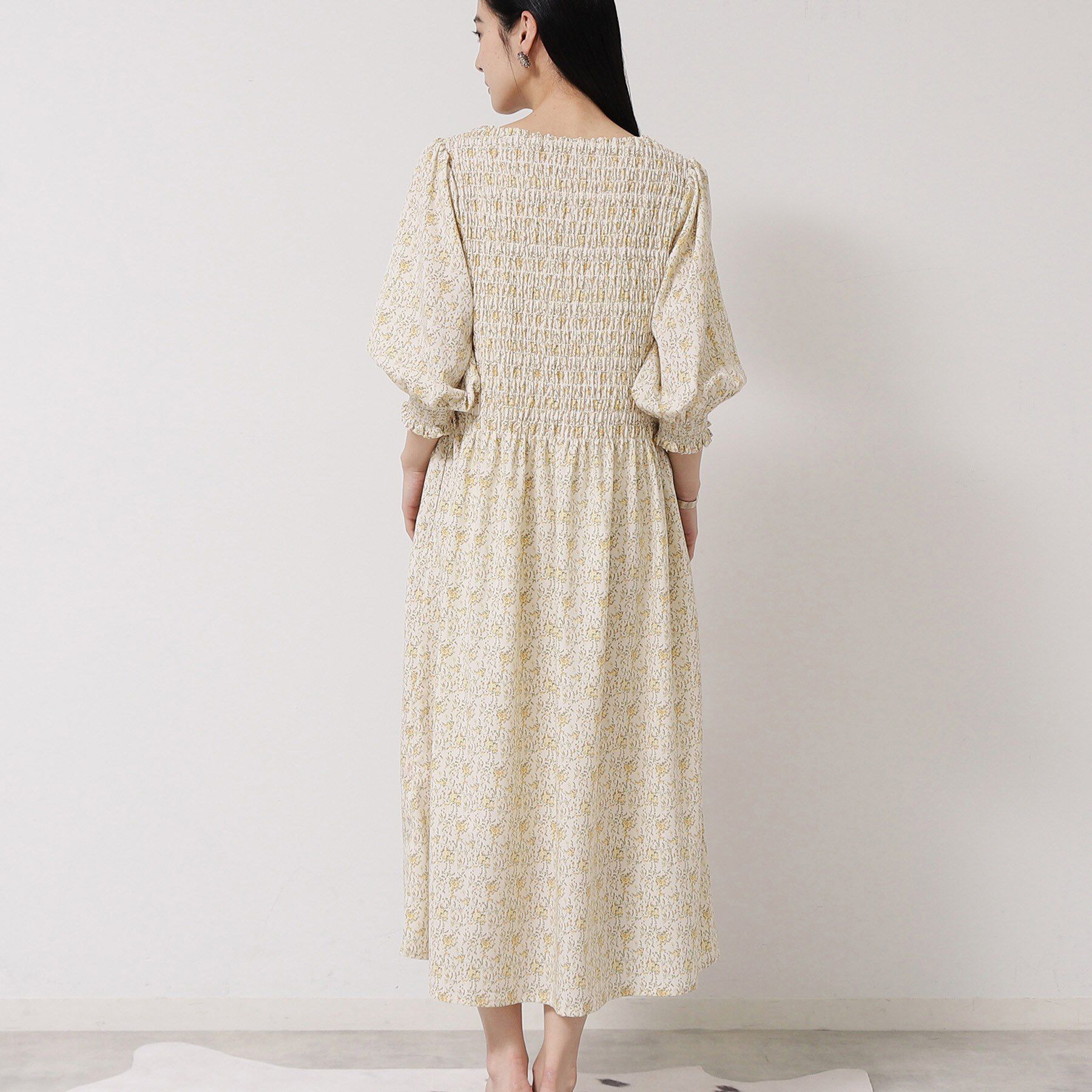 SunaUna「シャーリングフラワーワンピース」|ワンピース|