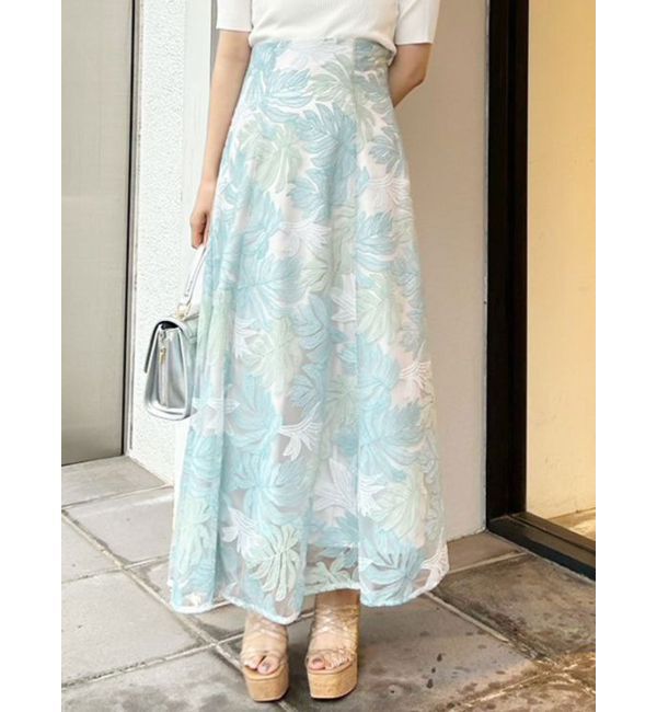 MERCURYDUO「モンステラチュール刺繍スカート」|スカート|ブルー