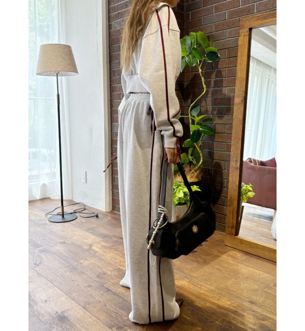 EVRIS「リボンスリーブハーフZIPショートスウェットトップス【セットアップ着用可能】」|スウェット・ジャージ|