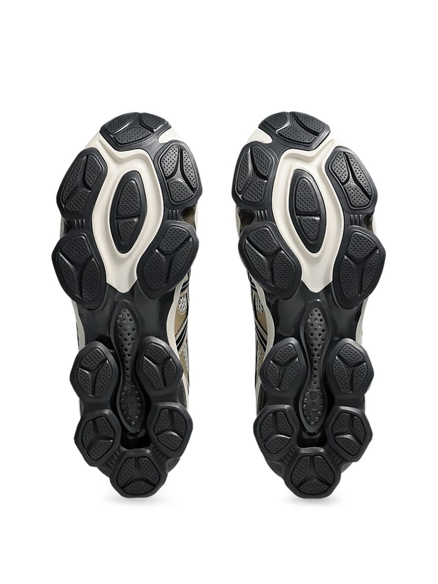  「【ASICS】GEL-QUANTUM KINETIC」|スニーカー|