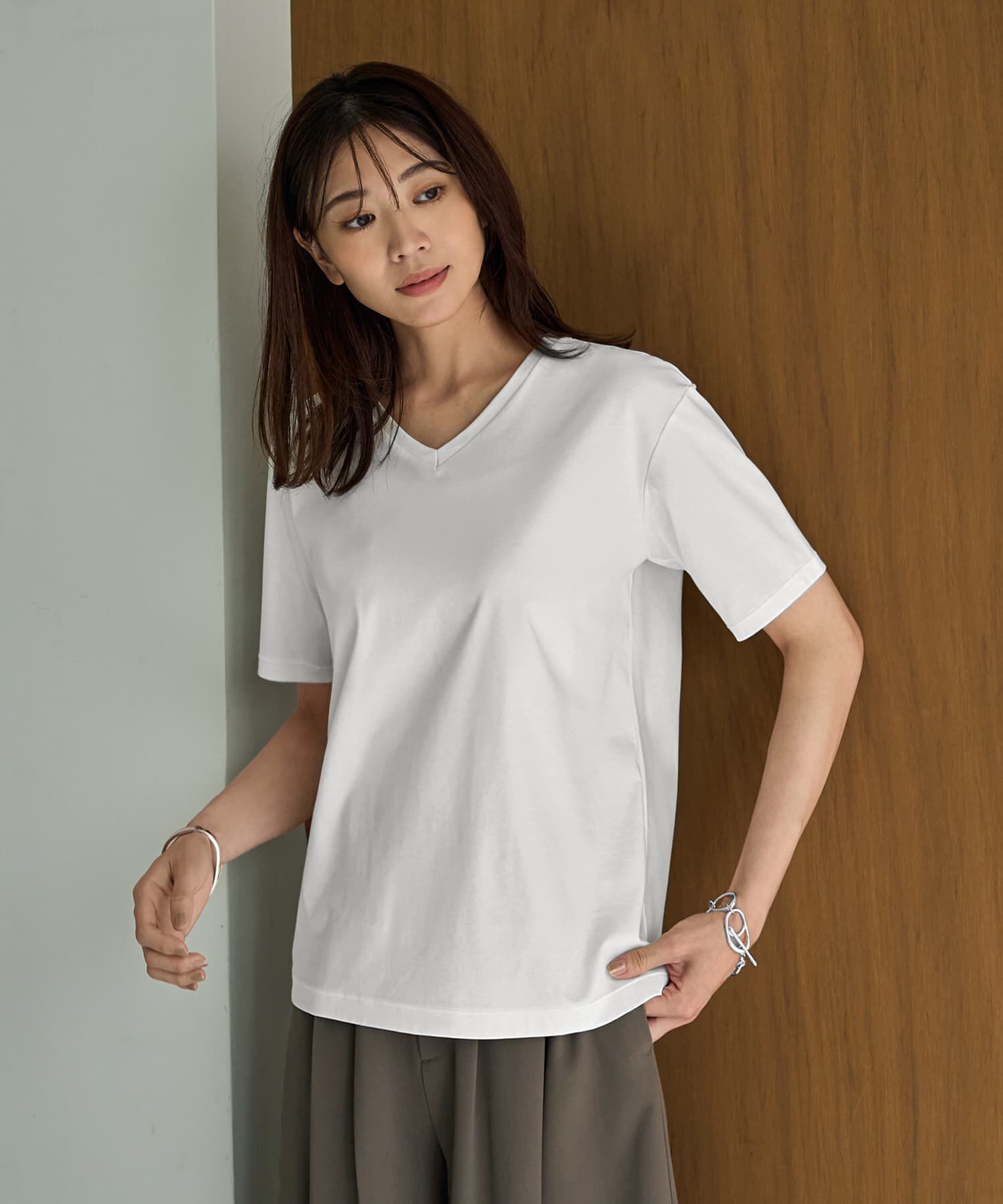 STYLE DELI「【ものづくりJAPAN】DIORAMAシルキースムース／VネックT」|Tシャツ・カットソー|ホワイト