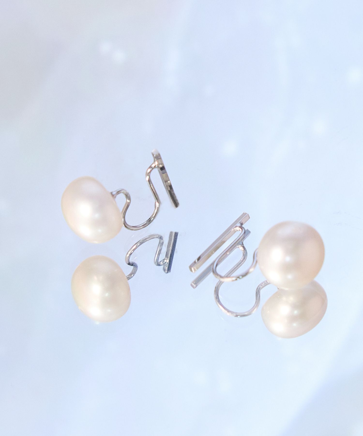 JUPITER「【シリーズ累計販売 1000点突破！】【K10WG】2way淡水パール&times;バーイヤリング/リバーシブル」|イヤリング|