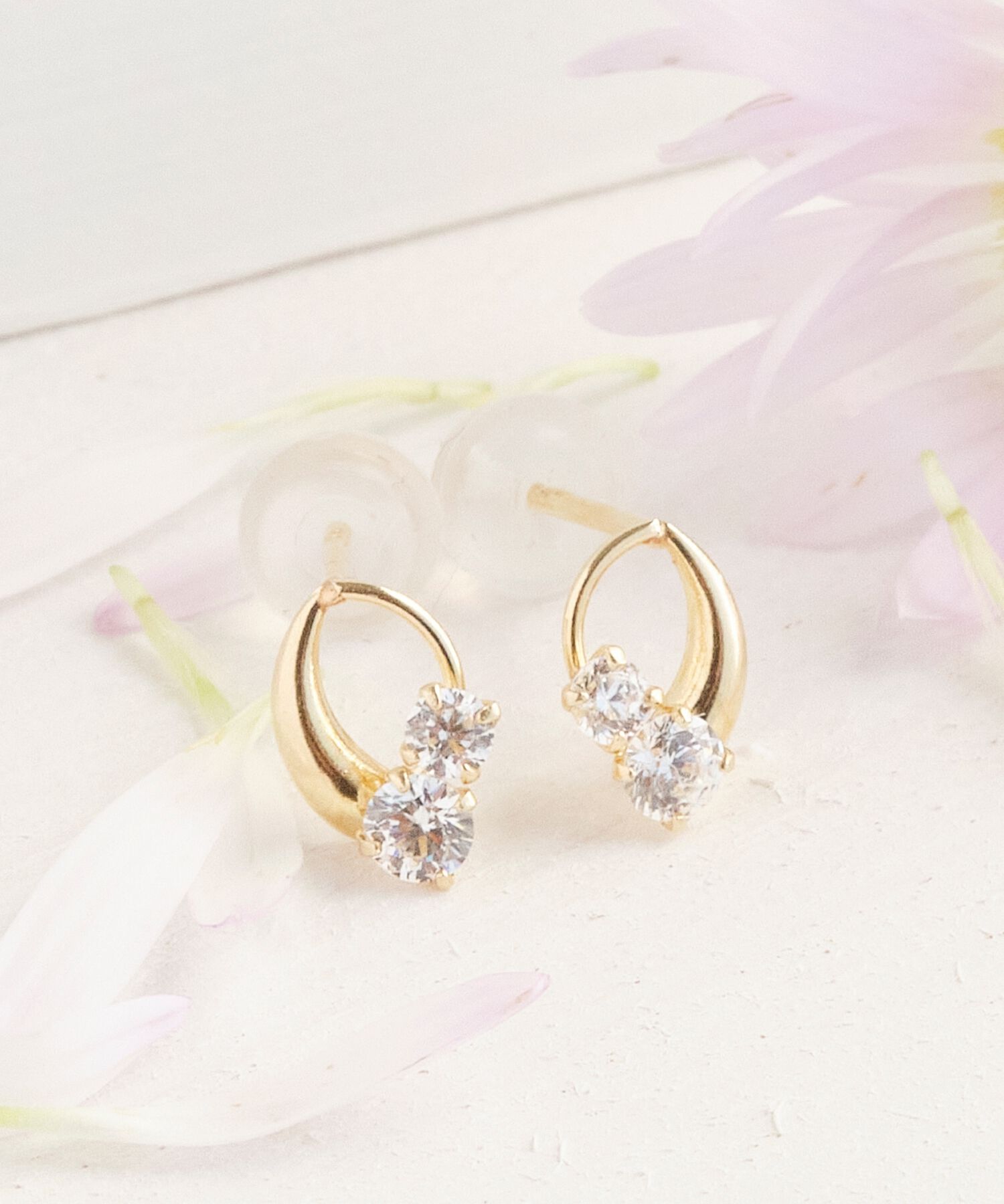 Phoebe「【K10】センシュアルリーフピアス/BOX付き」|ピアス|