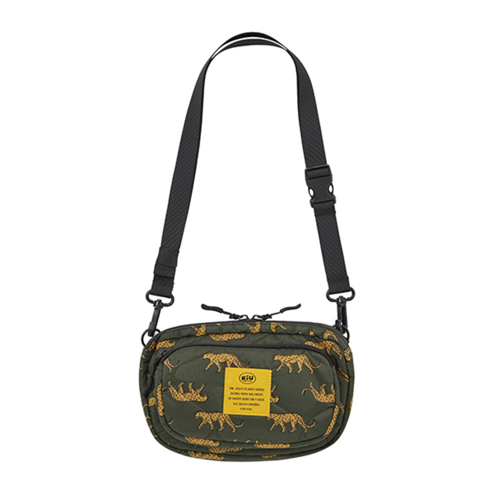 KiU「kiu ショルダーバッグ キウ K389 通販 ショルダーバック ボディバッグ 斜めがけバッグ」|ショルダー・メッセンジャー|グリーン1