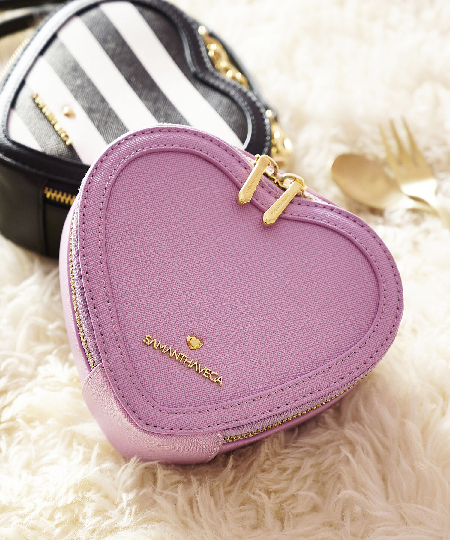 Samantha Vega「ミニハートモチーフバッグ」|ショルダー・メッセンジャー|