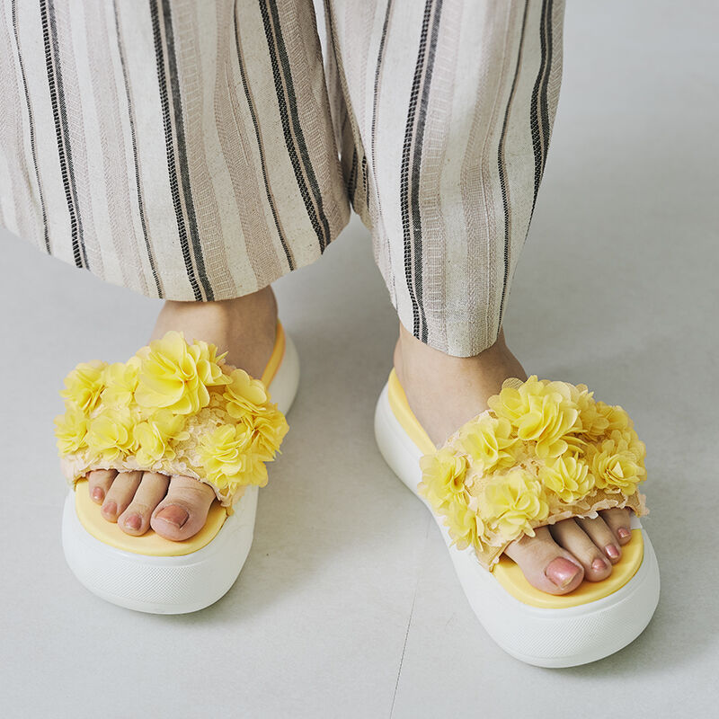 ORiental TRaffic「【アウトレット価格】厚底ホワイトソールフラワーサンダル/31258」|サンダル|