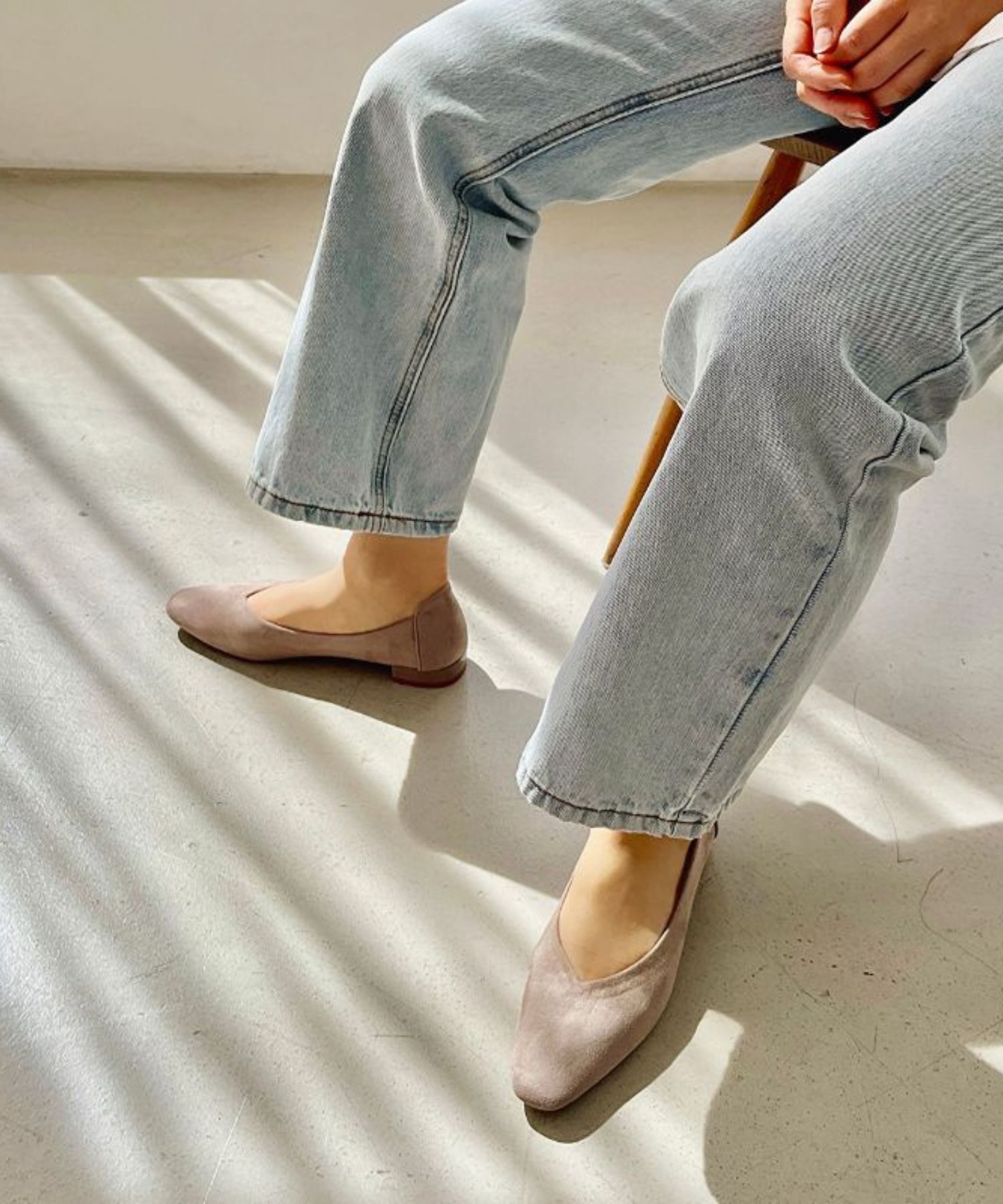 WA Oriental TRaffic「やわらかVカットフラットパンプス/42111」|パンプス|