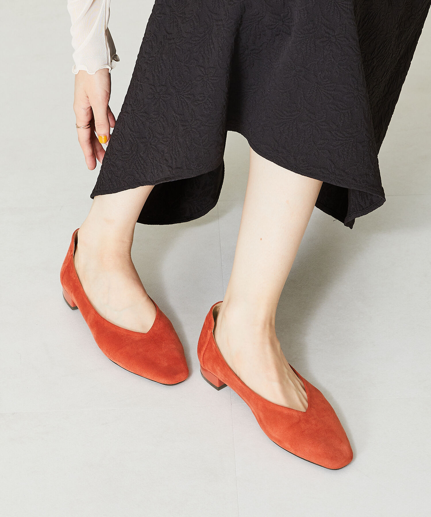 WA Oriental TRaffic「やわらかVカットフラットパンプス/42111」|パンプス|ORANGE