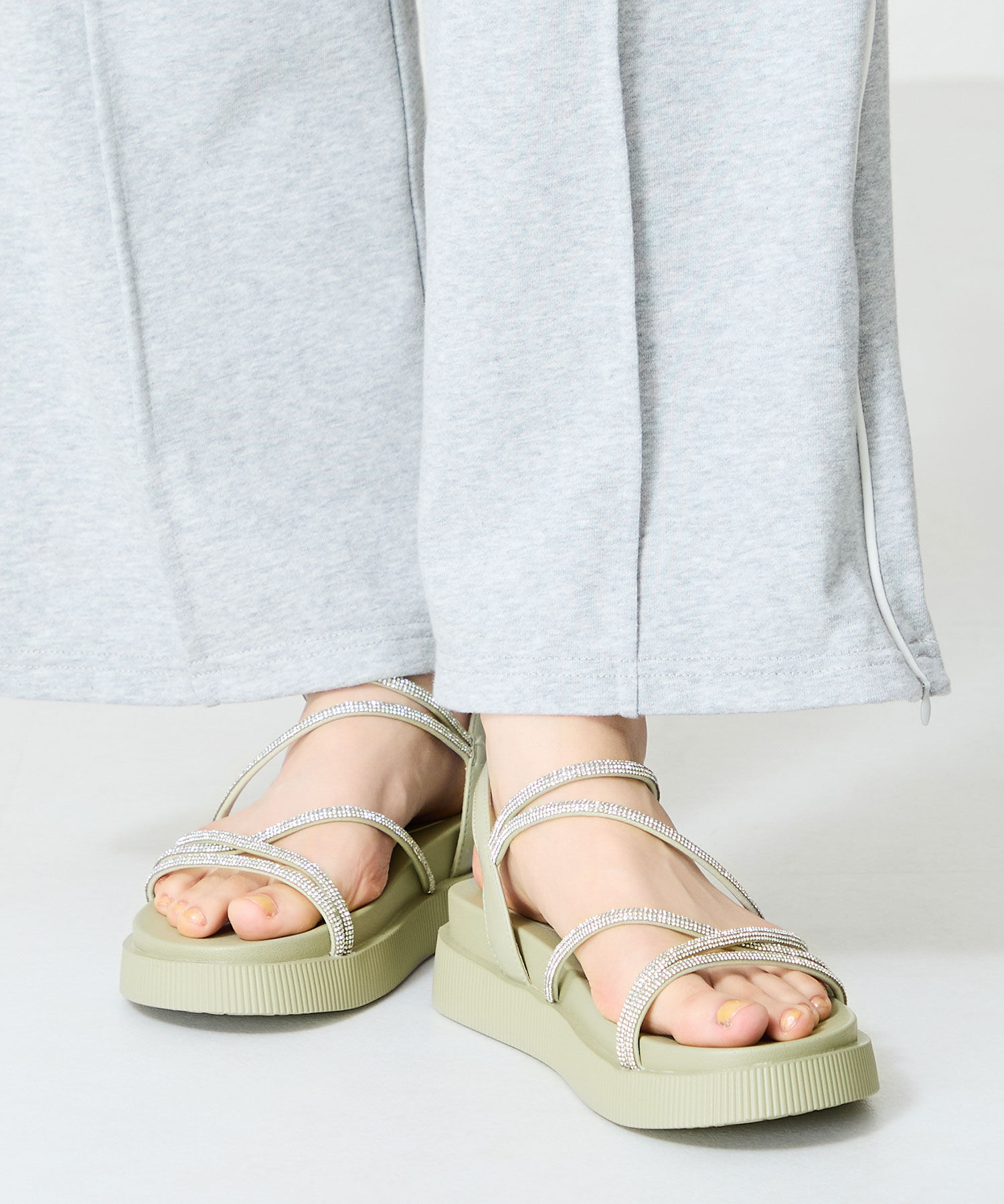 ORiental TRaffic「【追加】ラインストーンストラップサンダル/41217 サンダル 人気 トレンド 売れてる ラインストーン」|サンダル|