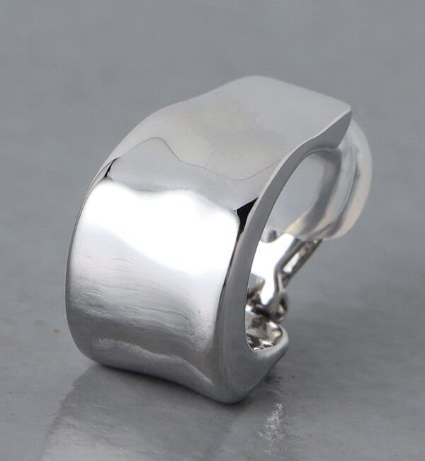 UNITED ARROWS「Jシェイプ イヤリング」|イヤリング|