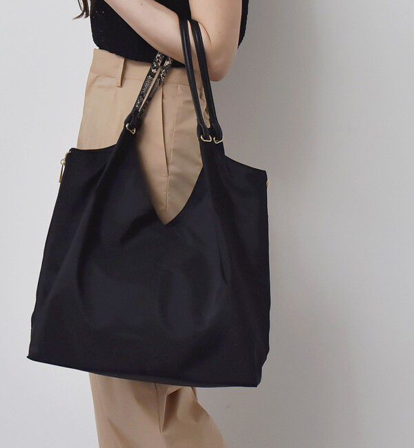 quaranciel「《追加予約》quaranciel: Vカット サイドファスナー トートバッグ（A4対応）」|トートバッグ|