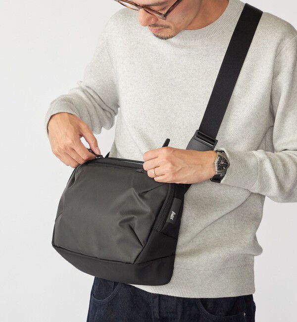 SHIPS「【SHIPS別注】Aer: TECH SLING」|ショルダー・メッセンジャー|