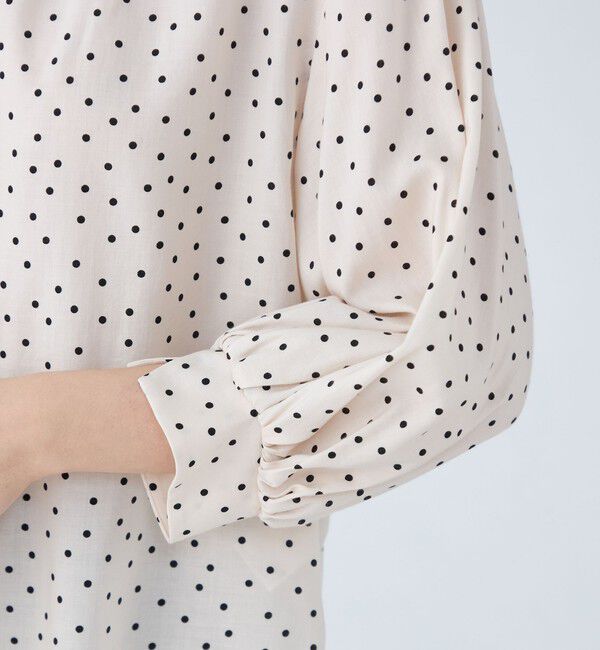 Ballsey「ドットプリント フリルネックブラウス」|シャツ・ブラウス|