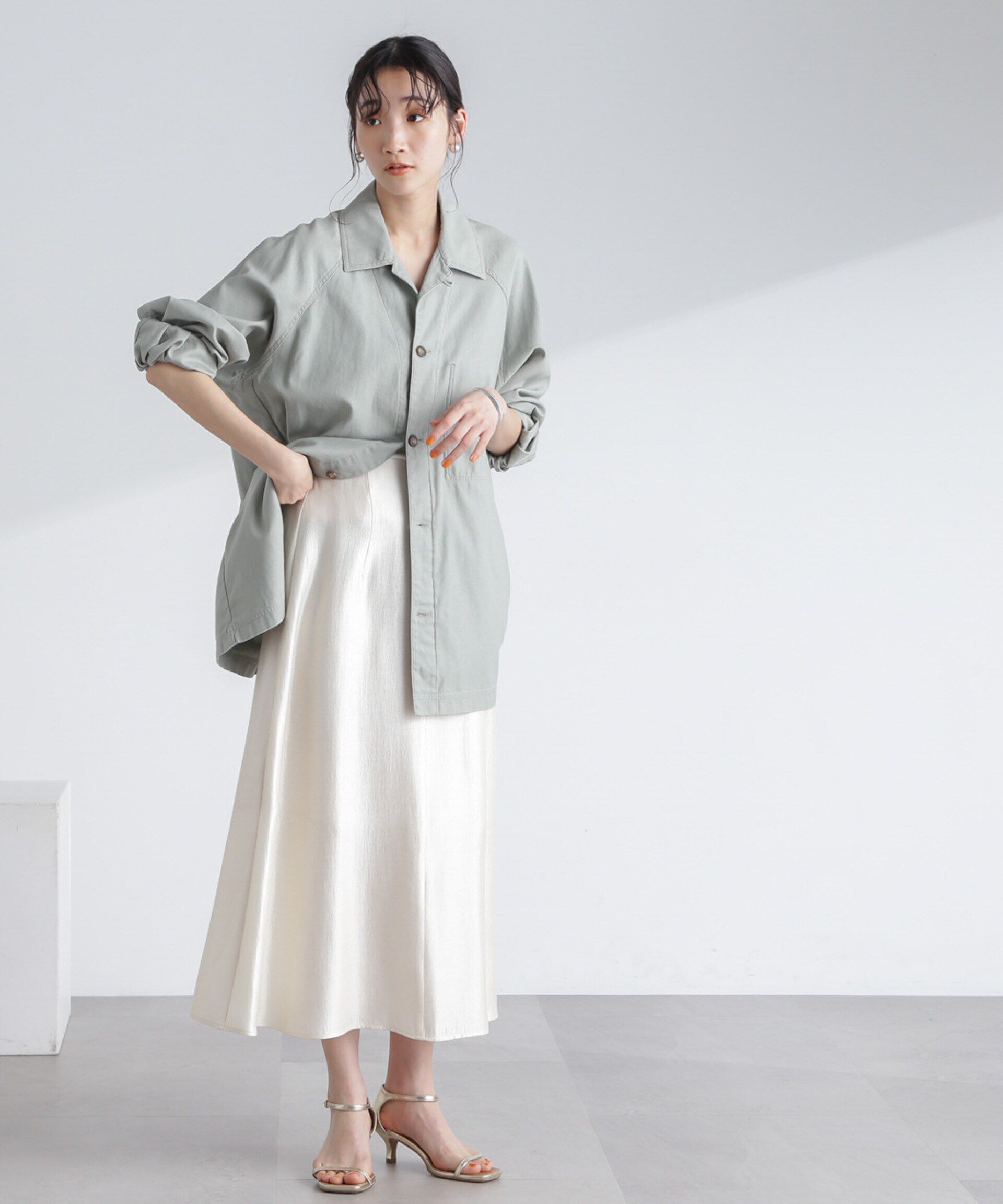 nano･universe「シャイニーサテンロングスカート」|スカート|