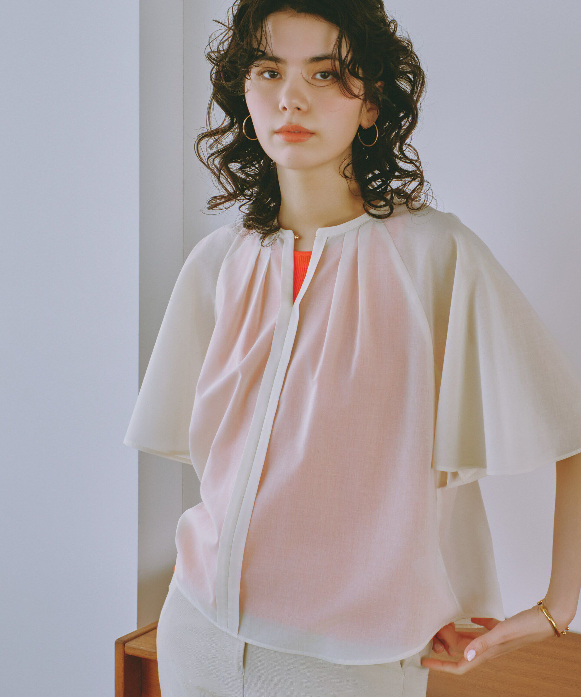 nano･universe「レオファインフレアスリーブブラウス(セットアップ可)」|シャツ・ブラウス|オフホワイト1