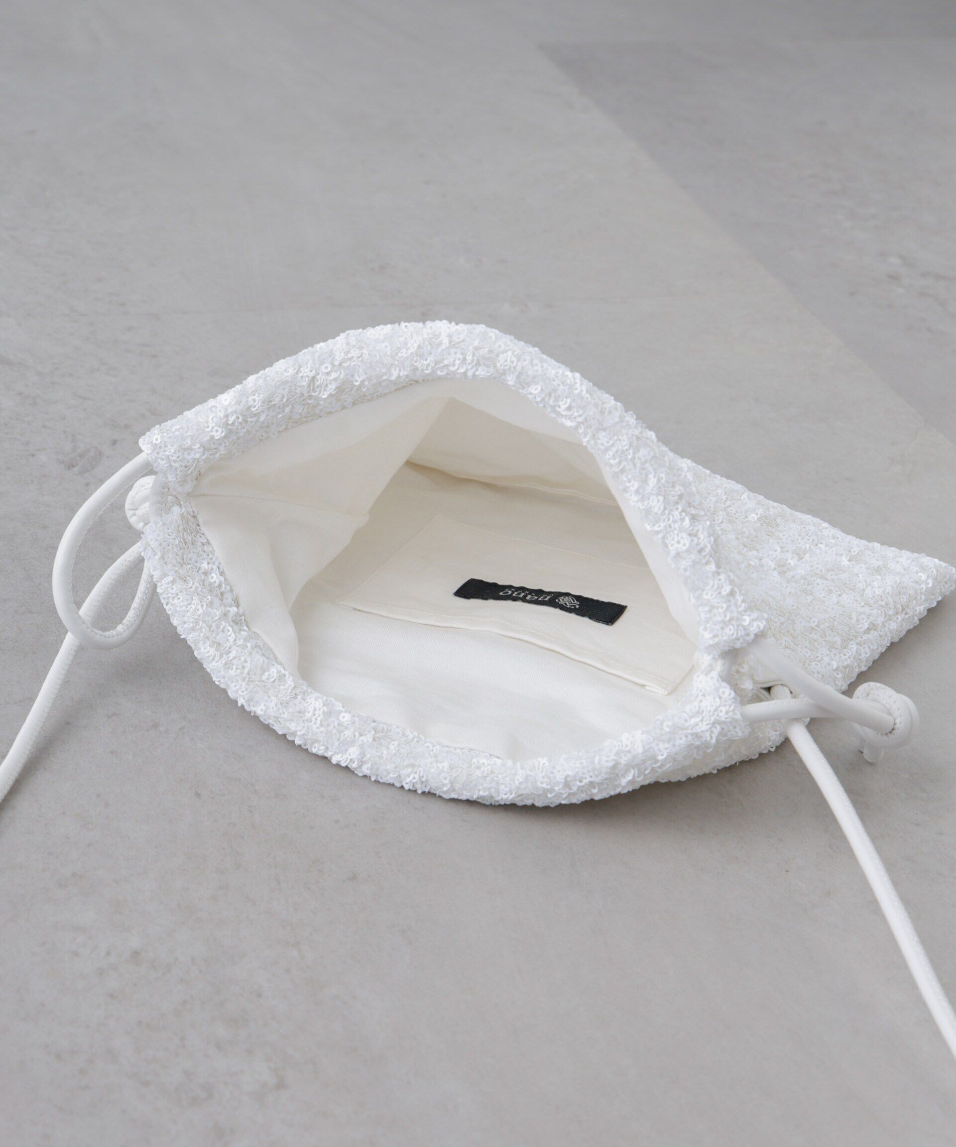 nano･universe「スパンコールドロストポシェット」|ショルダー・メッセンジャー|