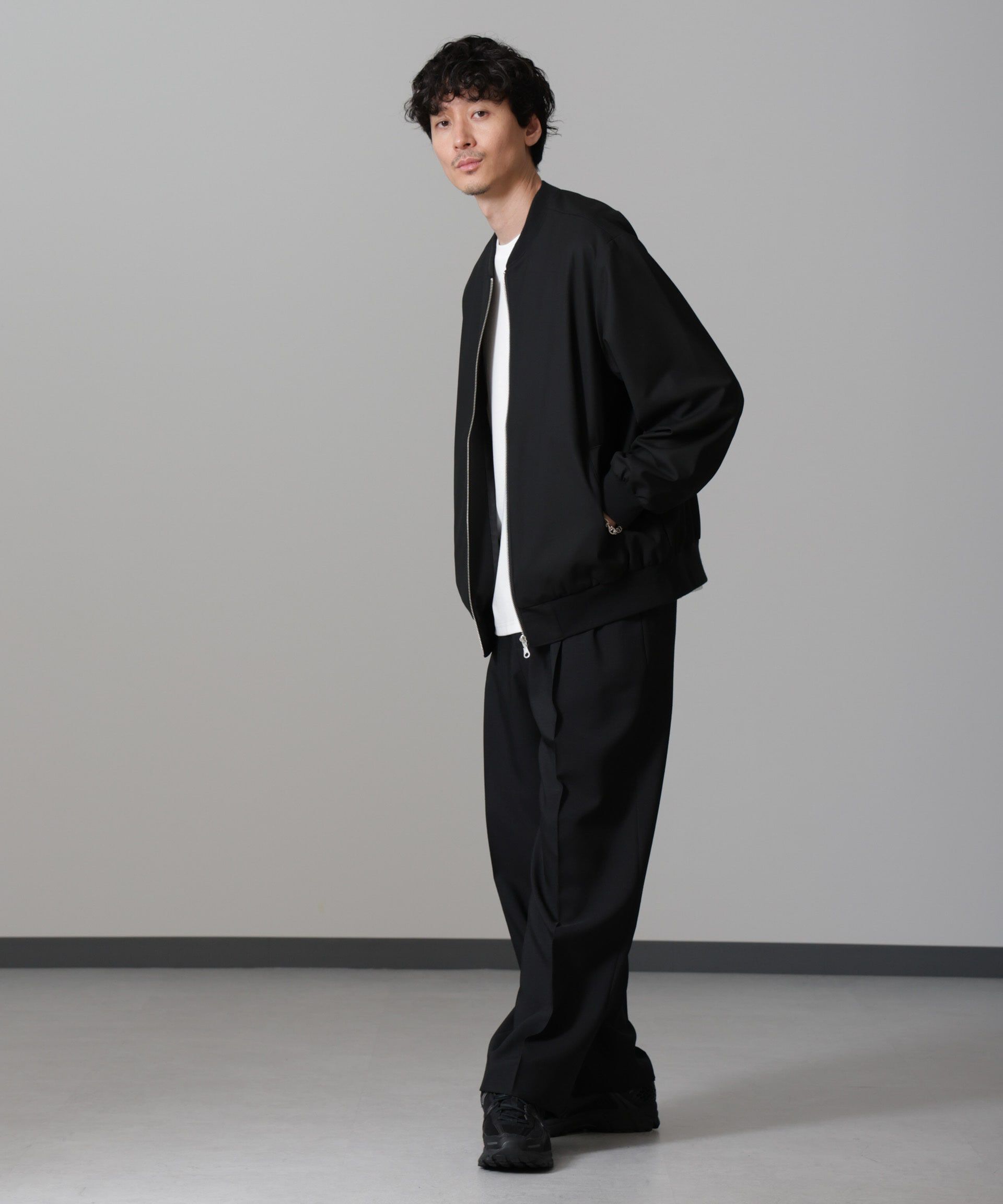 nano･universe「TRインタックMA-1 24AW」|ブルゾン・スタジャン|ブラック