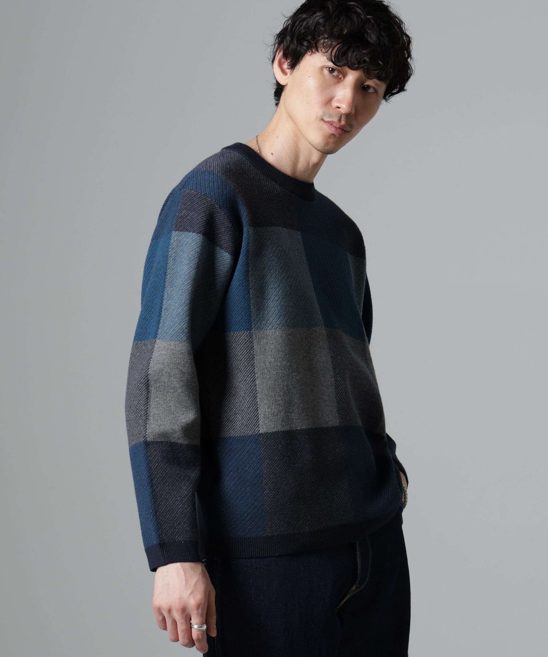 nano･universe「ブロックチェッククルーネックニット」|ニット・セーター|ネイビー