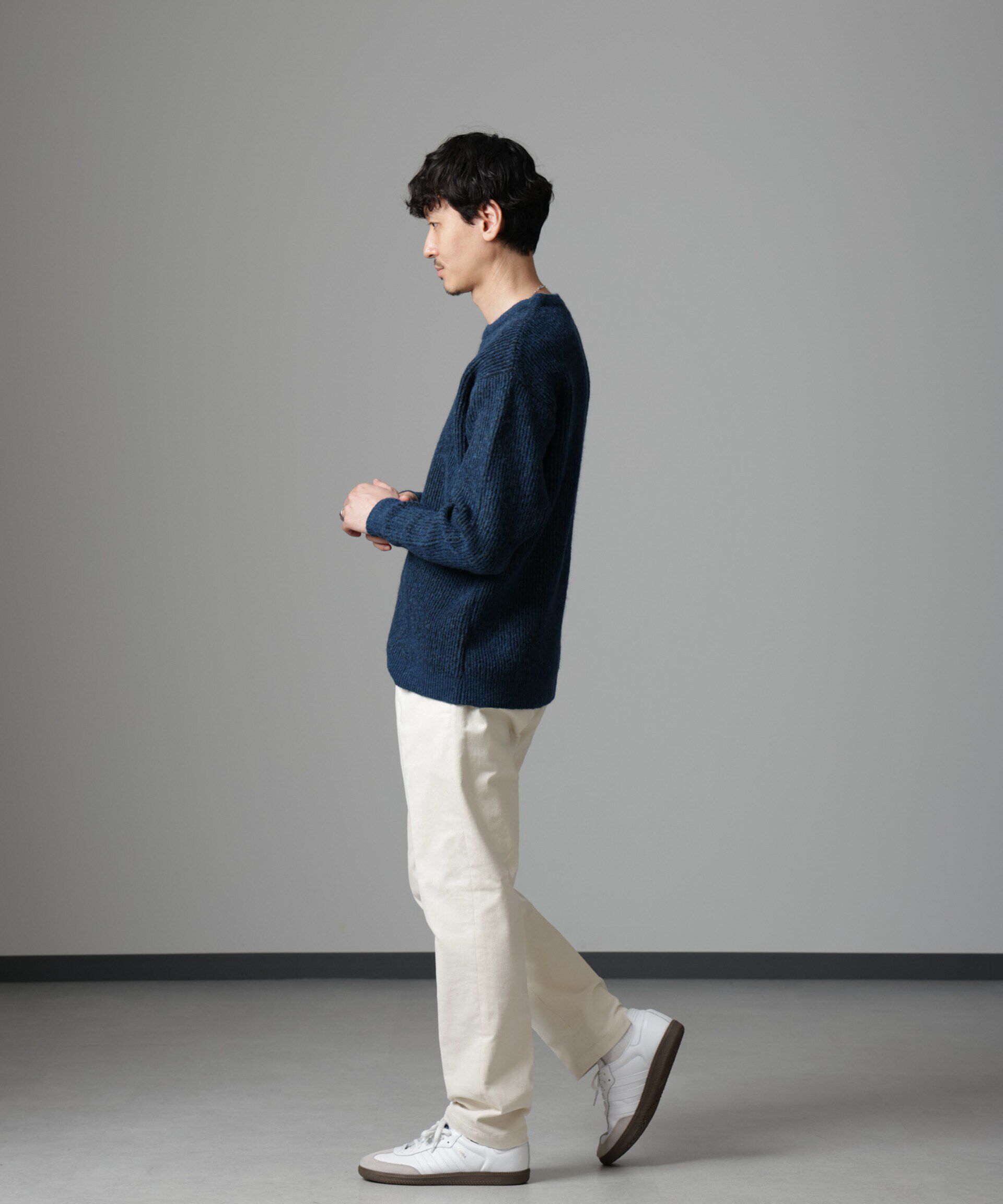 nano･universe「タックテーパードコーデュロイパンツ」|チノ|