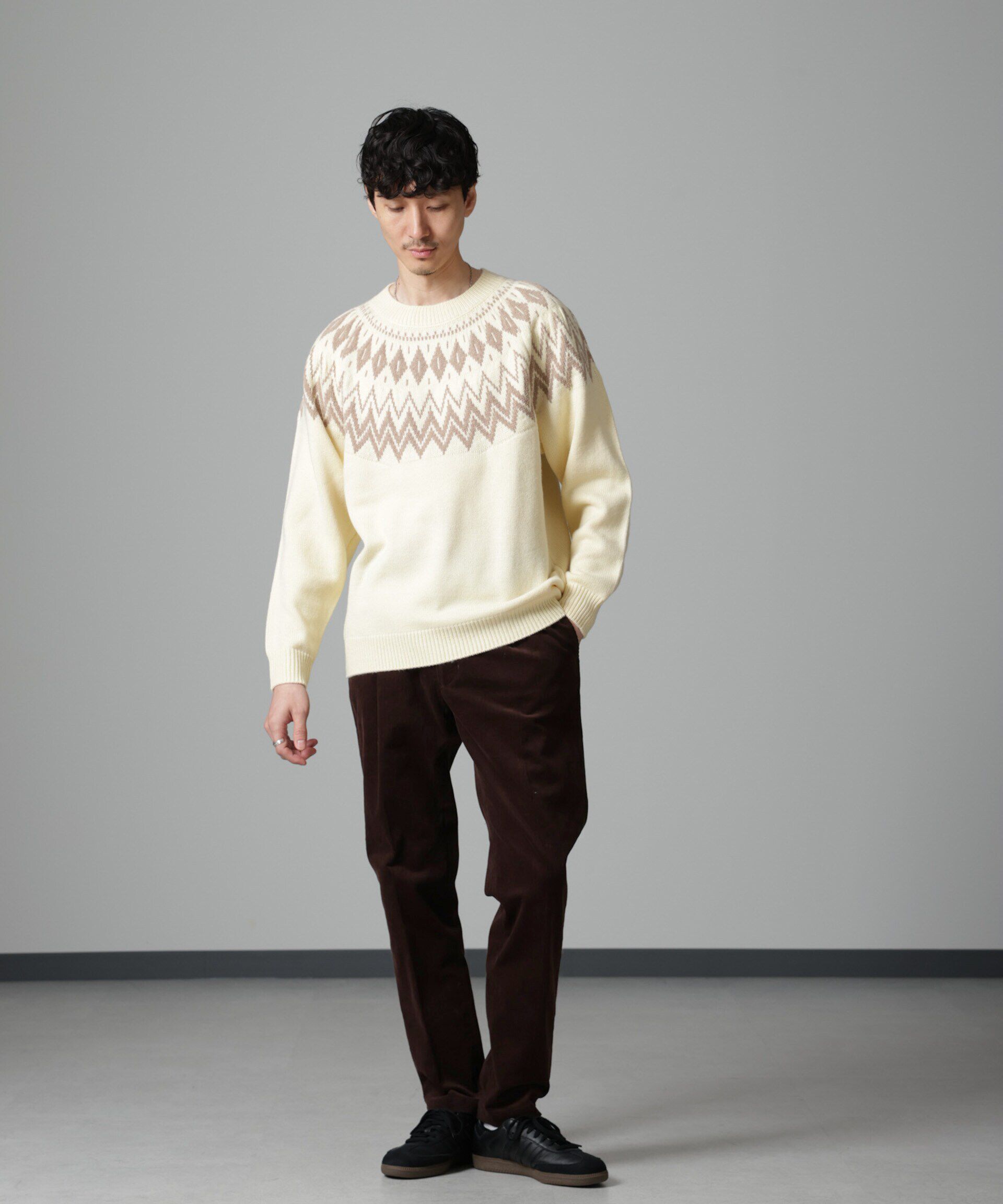 nano･universe「タックテーパードコーデュロイパンツ」|チノ|