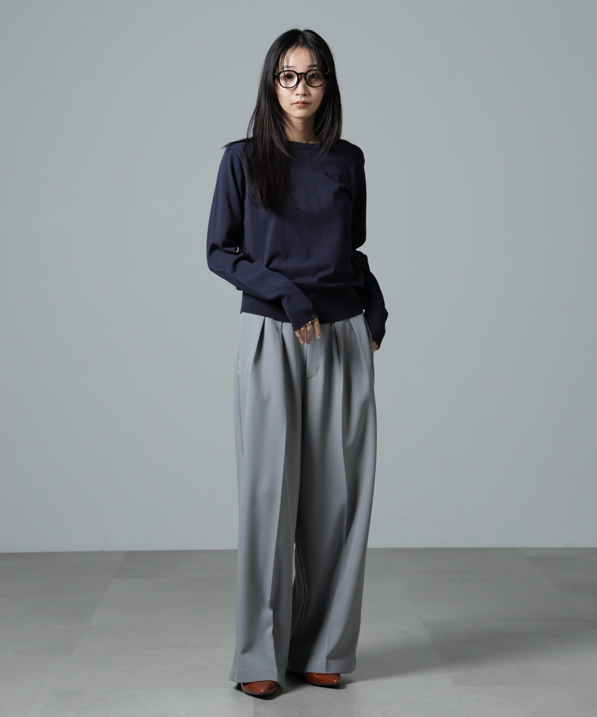 nano･universe「ハイウエスト2タックワイドパンツ」|チノ|