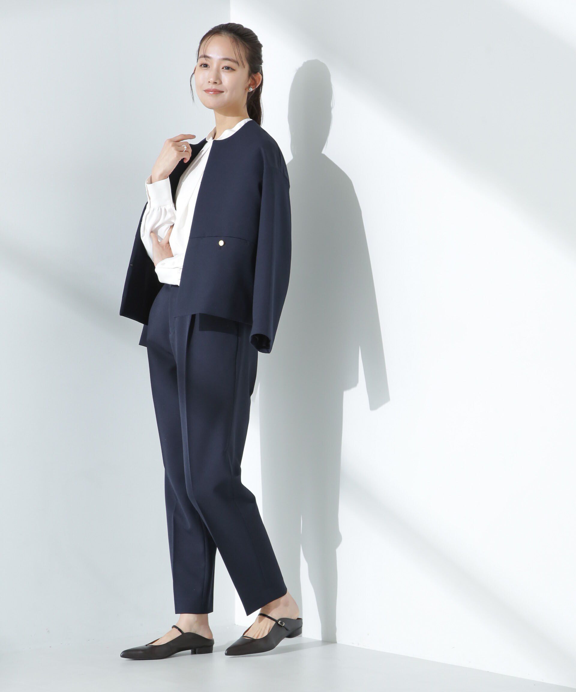 nano･universe「デイリーファンクション タックテーパードパンツ(セットアップ可)」|チノ|