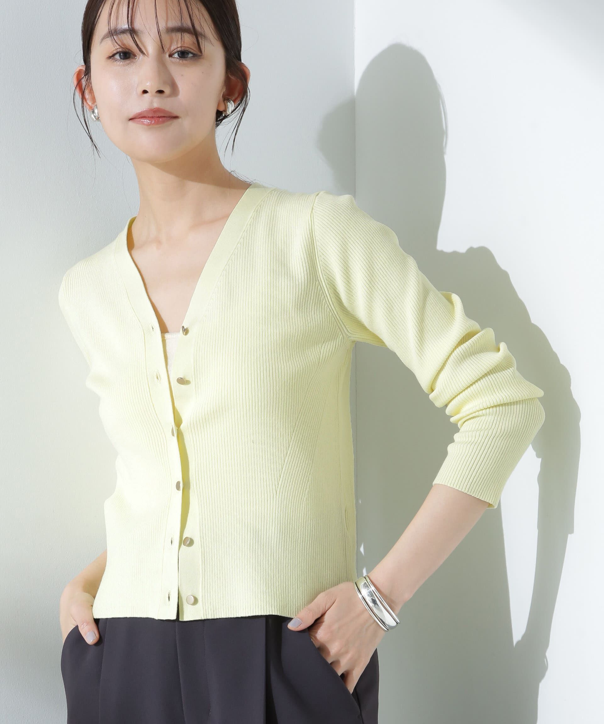 nano･universe「ウォッシャブルハイツイストVネックリブカーディガン」|ニット・セーター|