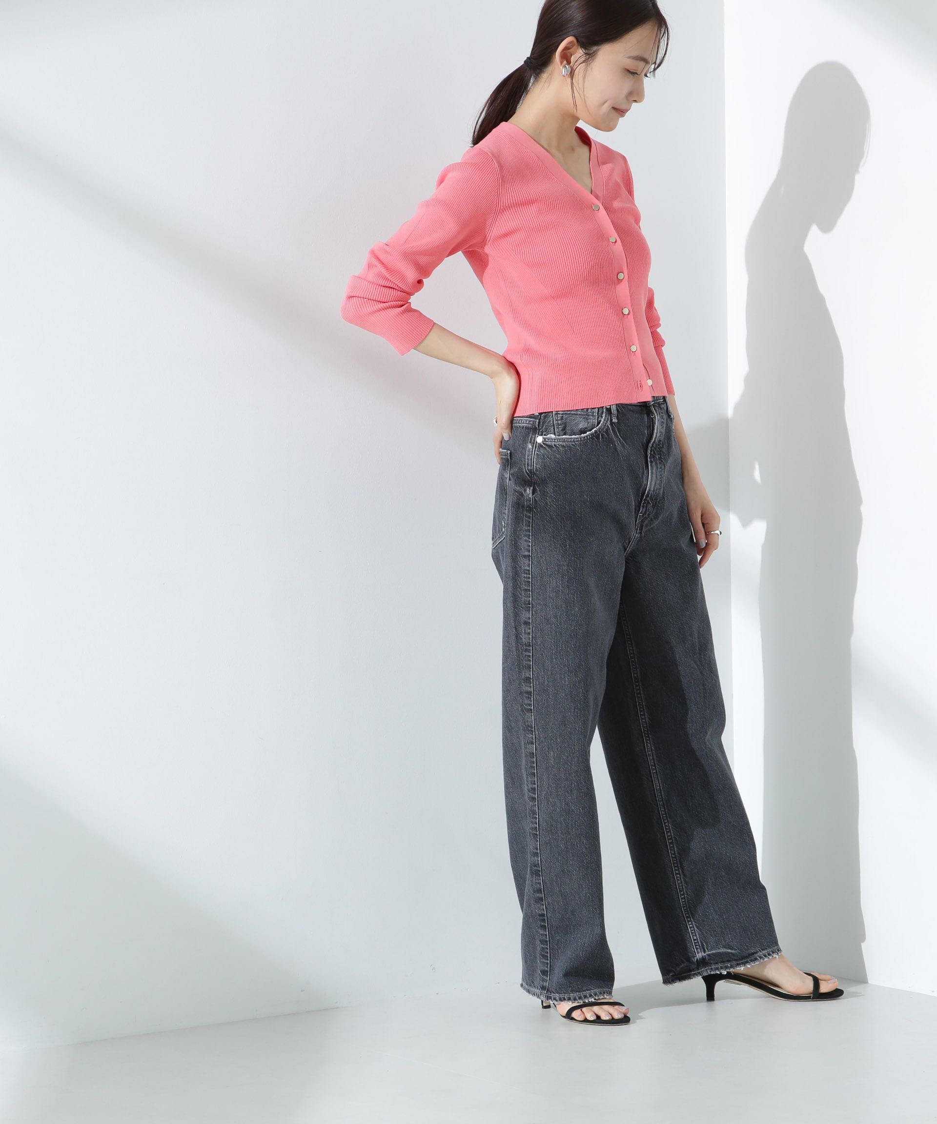 nano･universe「ウォッシャブルハイツイストVネックリブカーディガン」|ニット・セーター|