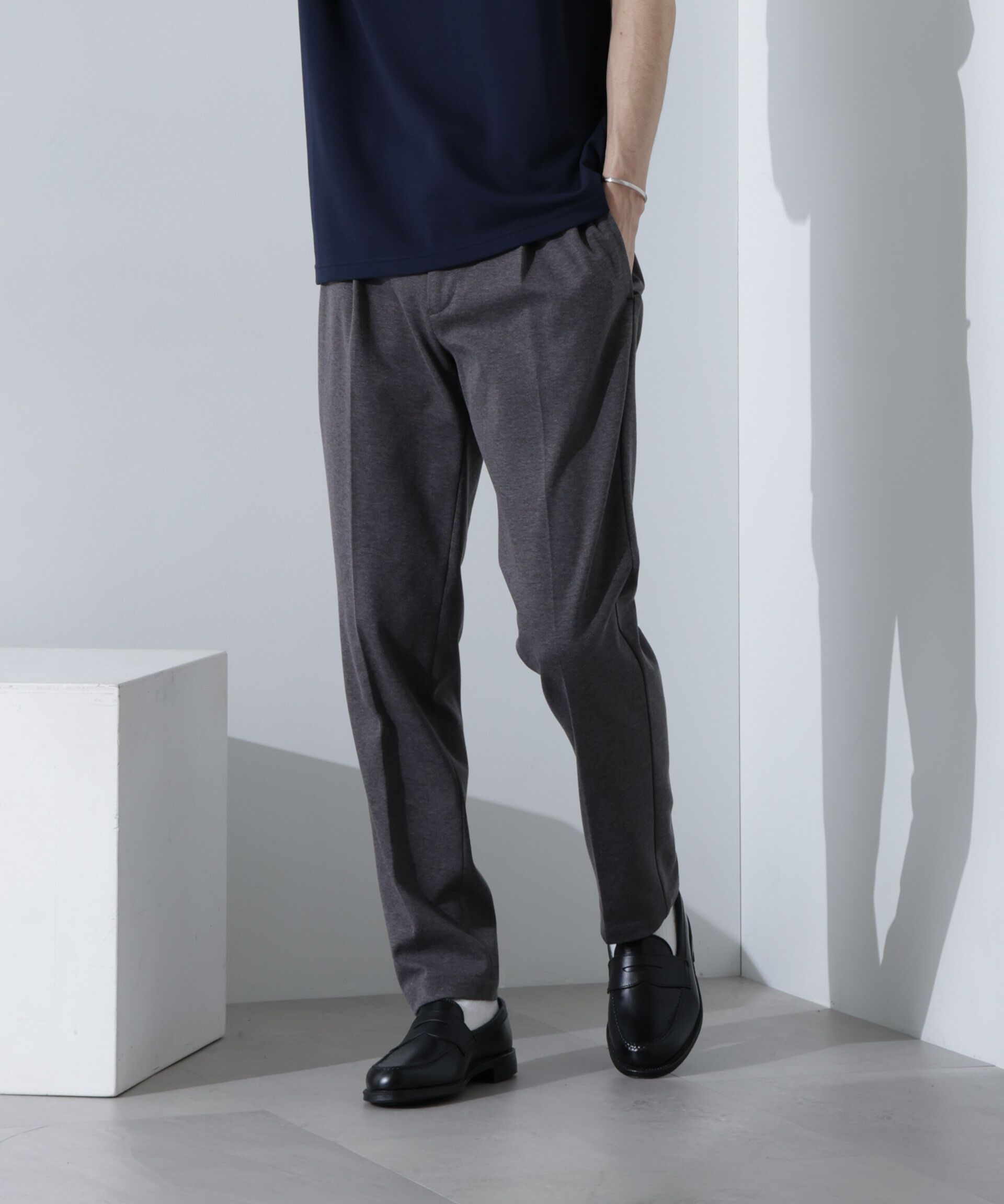 nano･universe「ストレッチカノコスラックス(セットアップ可)」|チノ|チャコール3