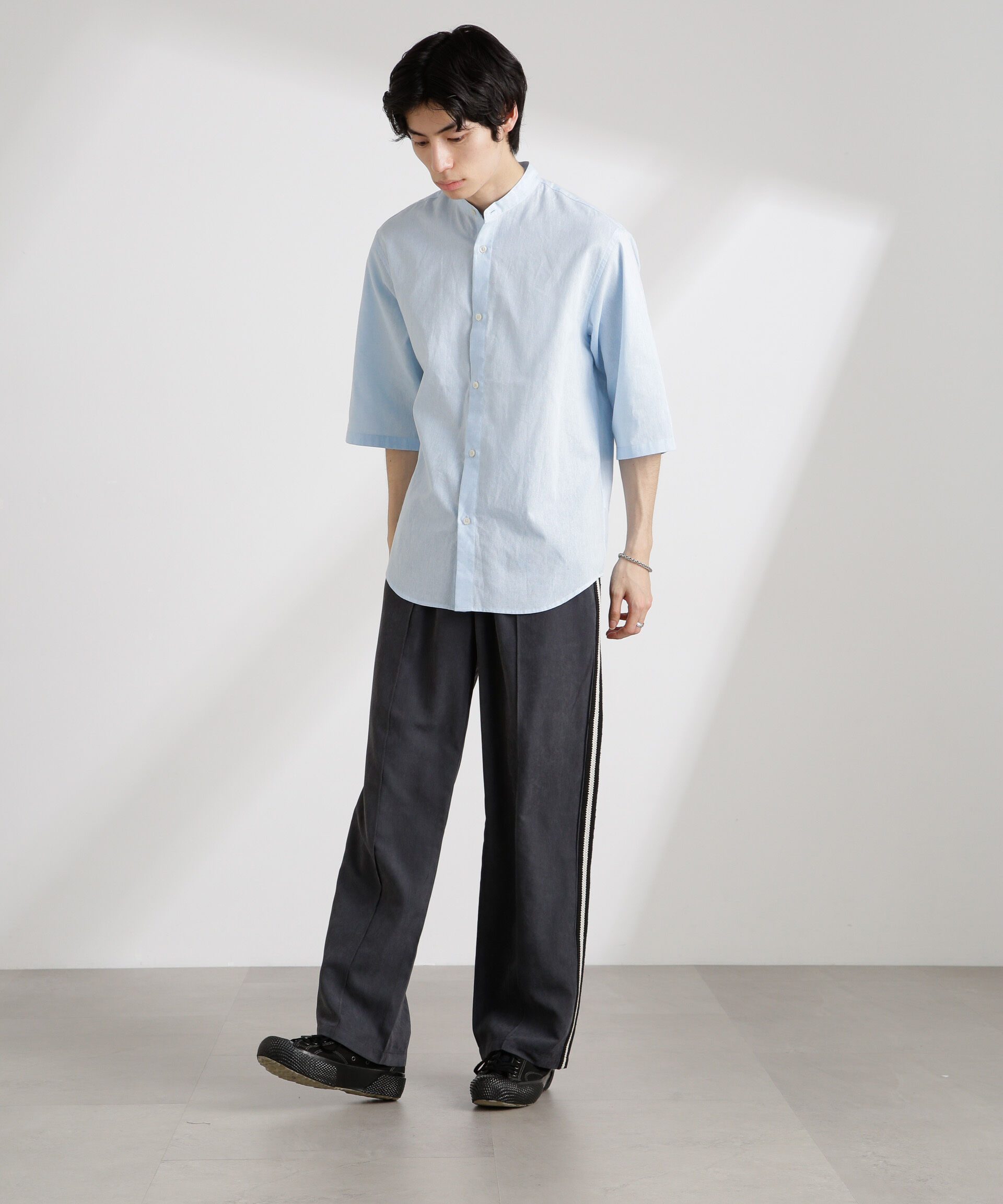 nano･universe「クールマックスリネンバンドカラー7分袖」|シャツ・ブラウス|