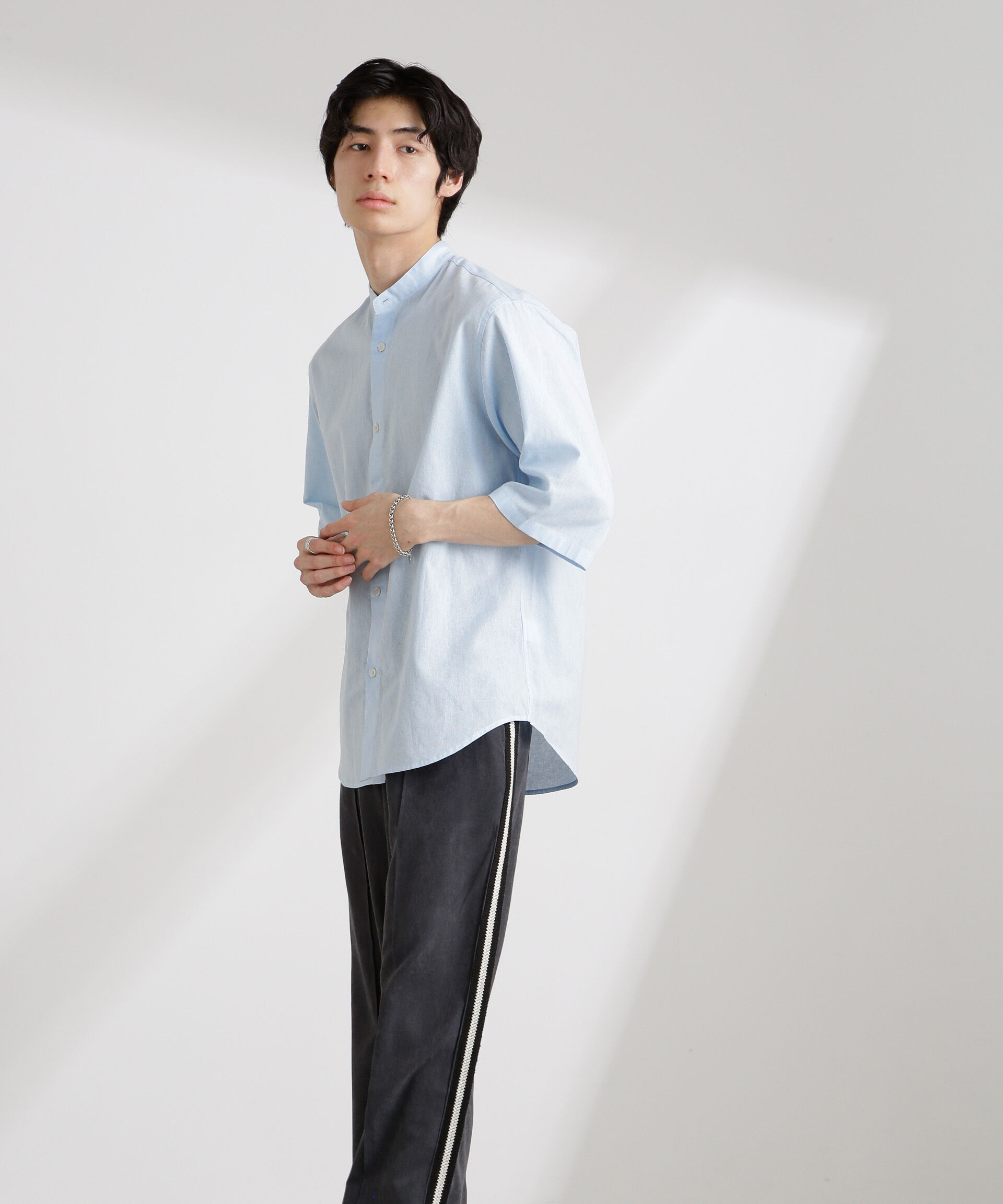 nano･universe「クールマックスリネンバンドカラー7分袖」|シャツ・ブラウス|