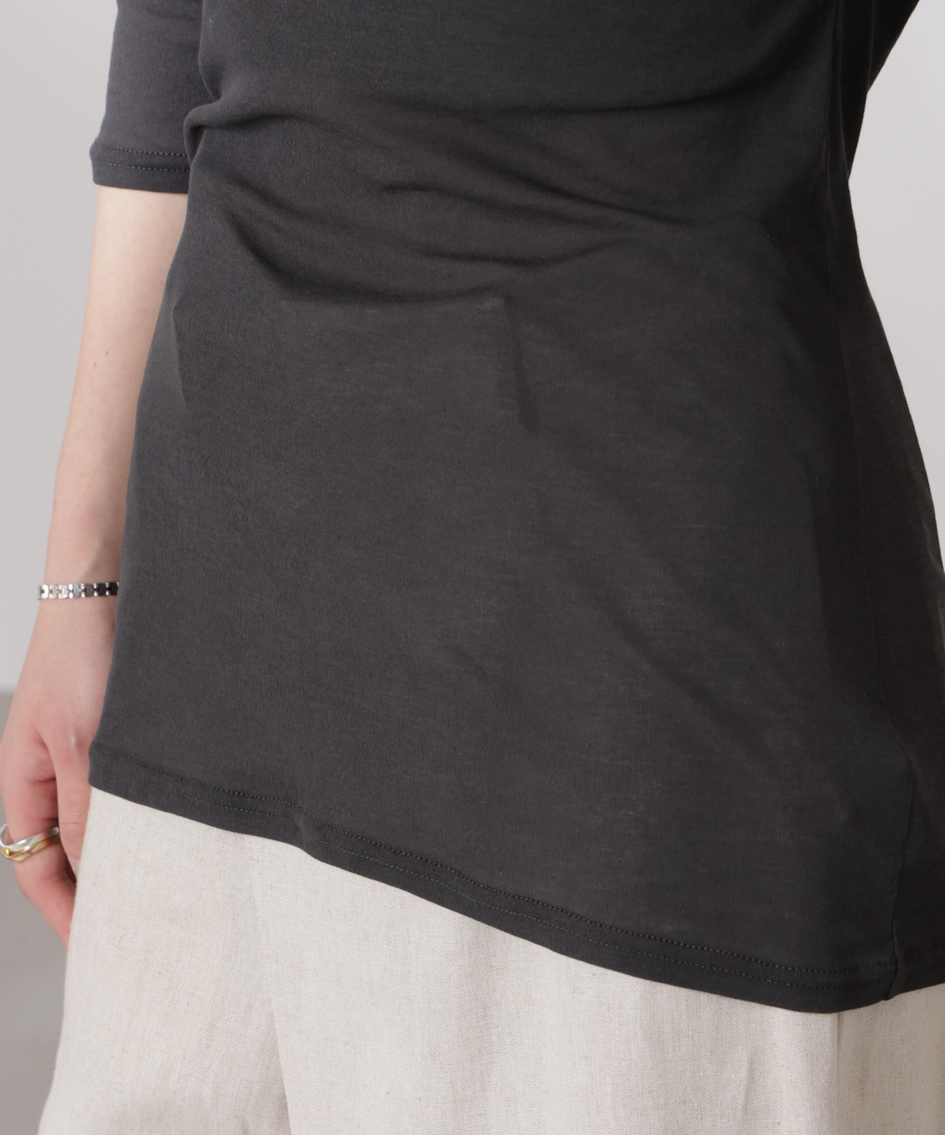 nano･universe「オフショルダーシアートップス」|Tシャツ・カットソー|