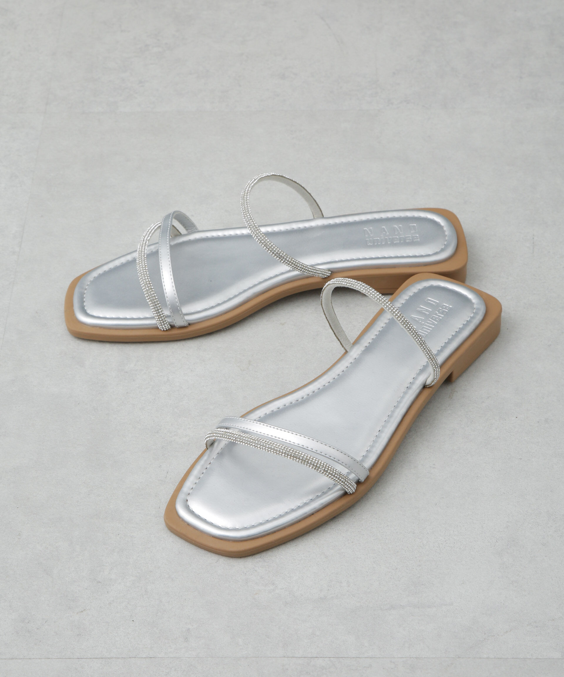 nano･universe「ラインストーン細ストラップサンダル」|サンダル|