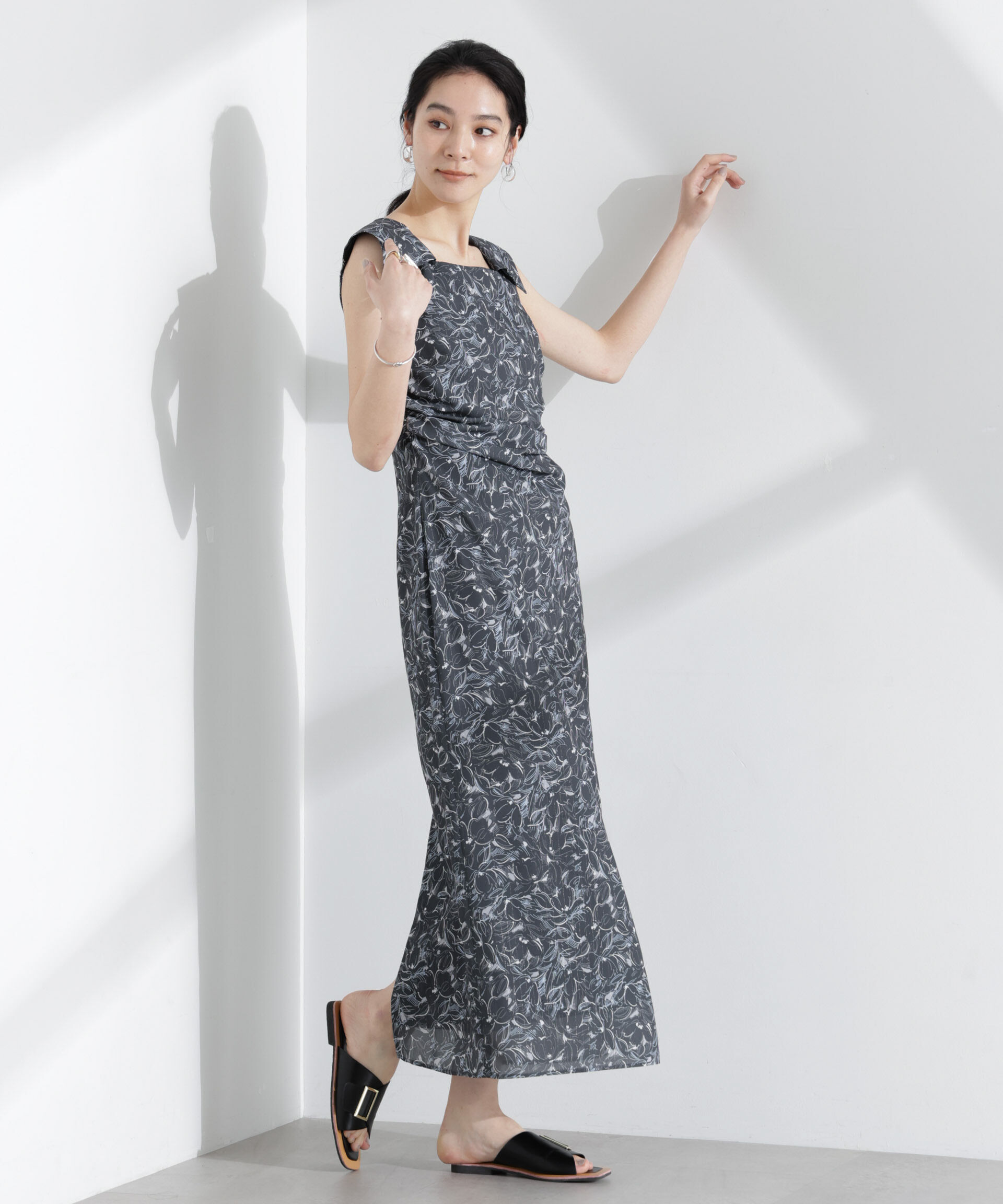  「ロンシャンオールドコレクション フラワーワンピース」|ワンピース|