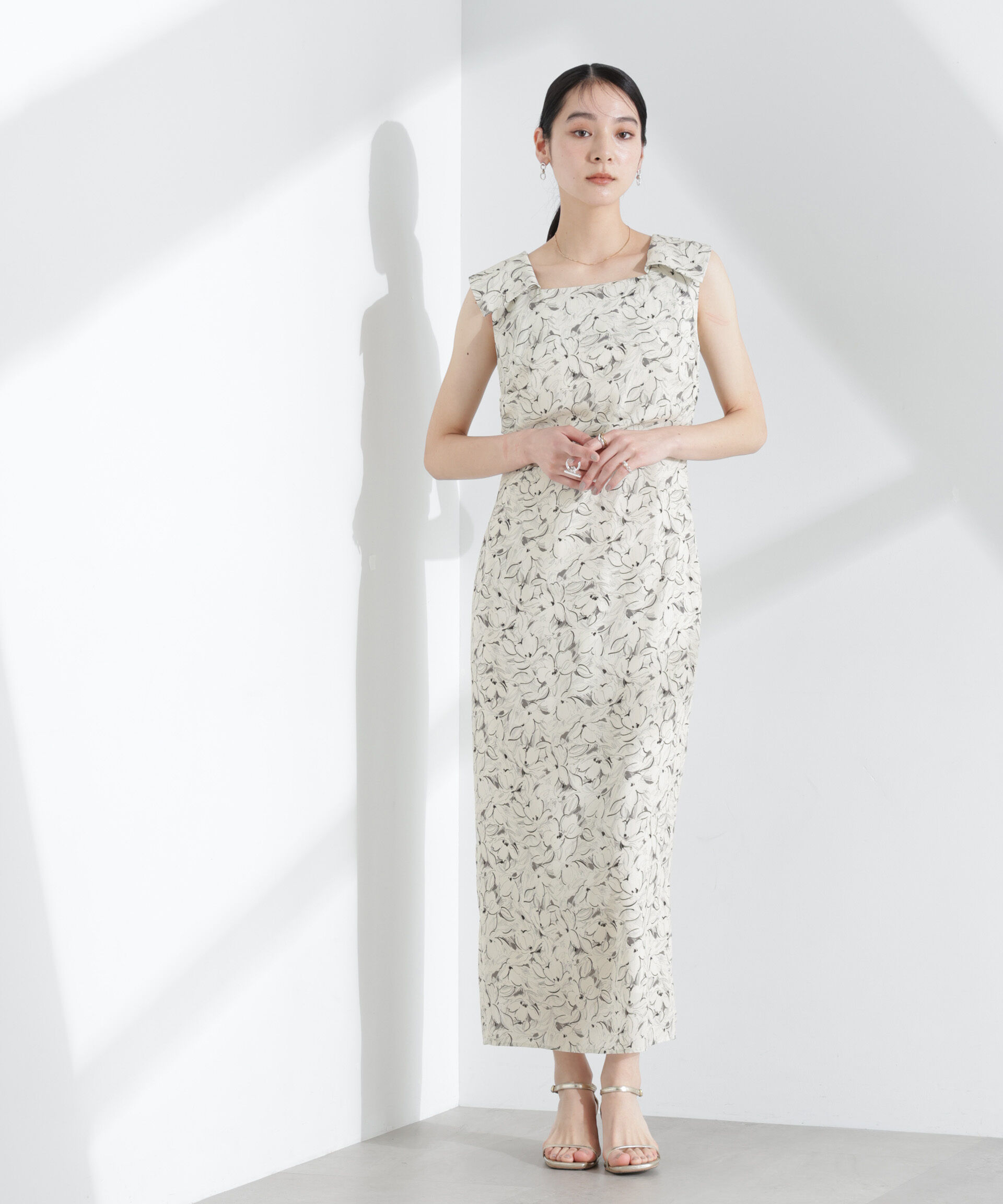  「ロンシャンオールドコレクション フラワーワンピース」|ワンピース|