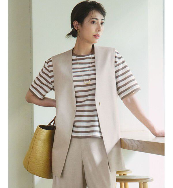 23区「【洗える】トリアセスラブストレッチ ジレ」|その他|ベージュ系