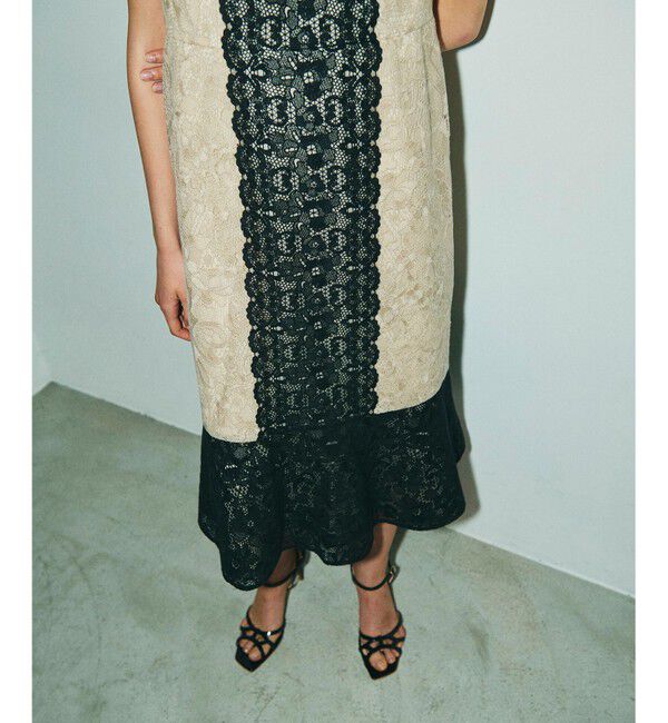 GRACE CONTINENTAL「ビジュー衿レースドレス」|ドレス|