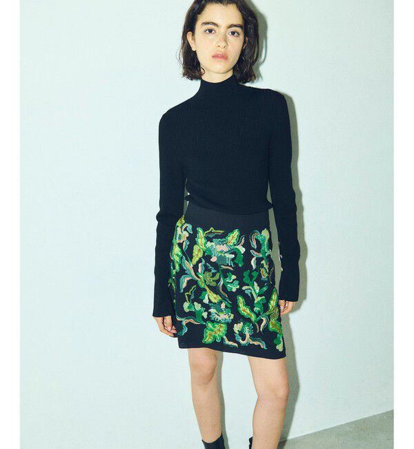 GRACE CONTINENTAL「ビーズ刺繍ミニスカート」|スカート|