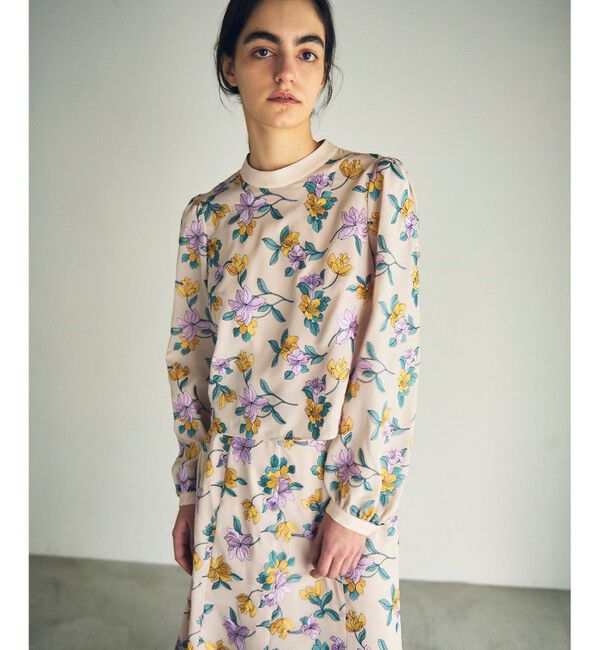 GRACE CONTINENTAL「フラワー刺繍ショートトップ」|シャツ・ブラウス|キナリ