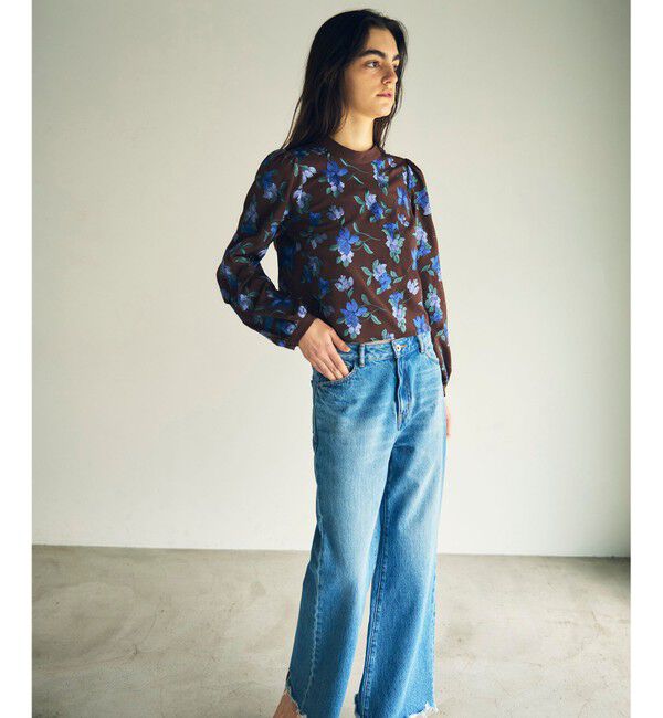 GRACE CONTINENTAL「フラワー刺繍ショートトップ」|シャツ・ブラウス|ブラウン