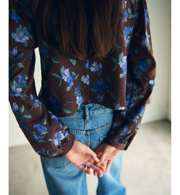 GRACE CONTINENTAL「フラワー刺繍ショートトップ」|シャツ・ブラウス|