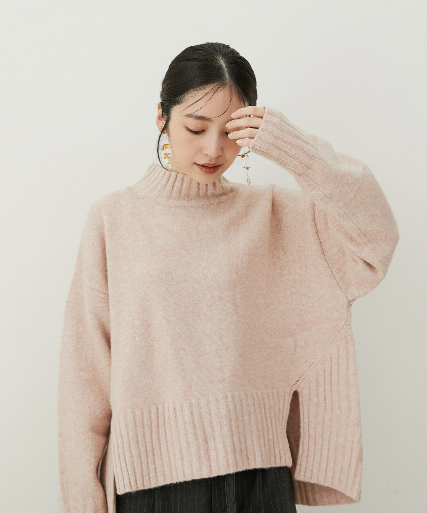 VIS「【選べる着丈】ふわもこサイドスリットニット【洗える】」|ニット・セーター|