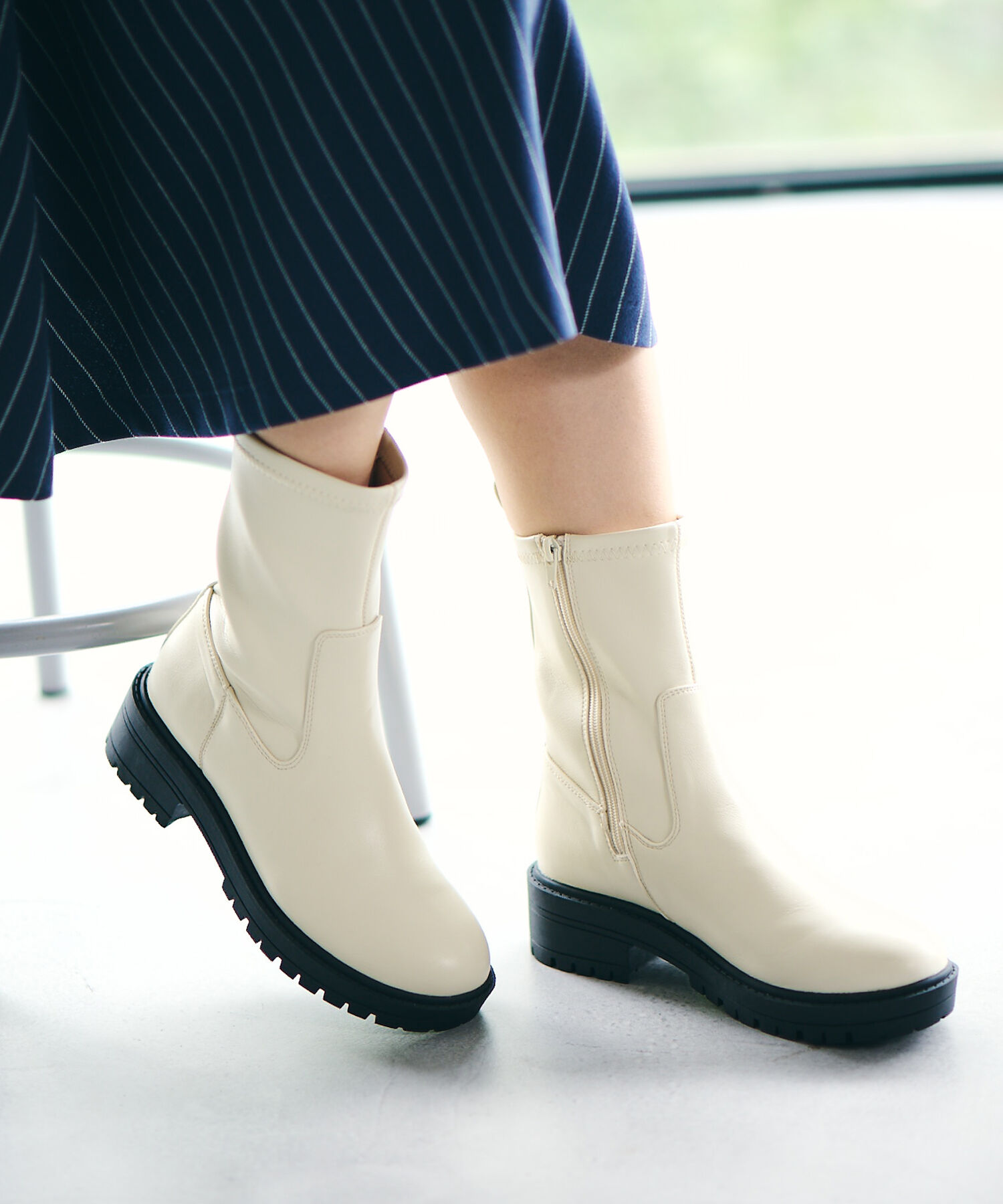 Juze「リサイクルレザータンクソールストレッチブーツ」|その他|オフホワイト(15)