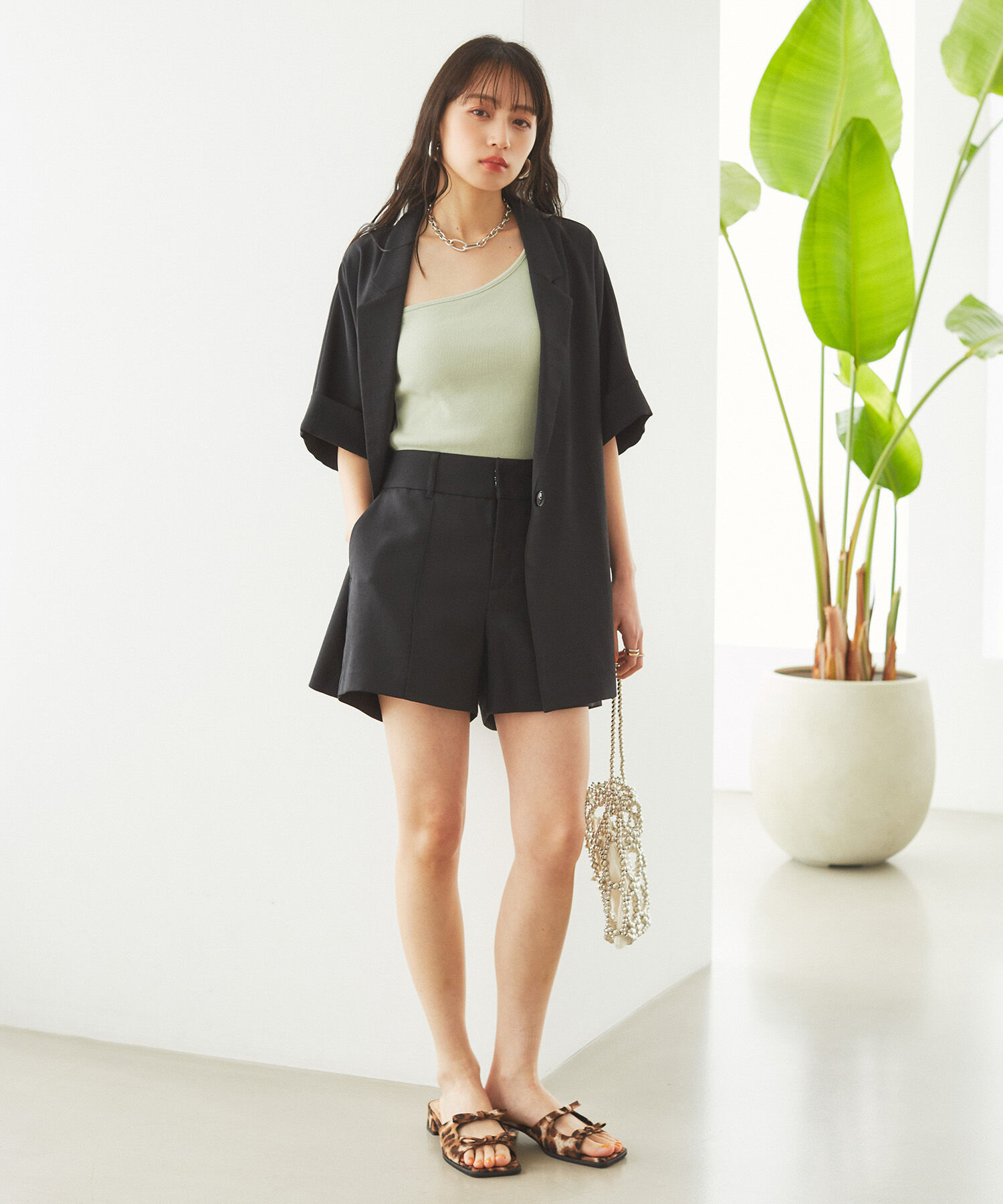 VIS「【接触冷感・洗える】リネンライクピンタックショートパンツ【セットアップ対応】」|その他|