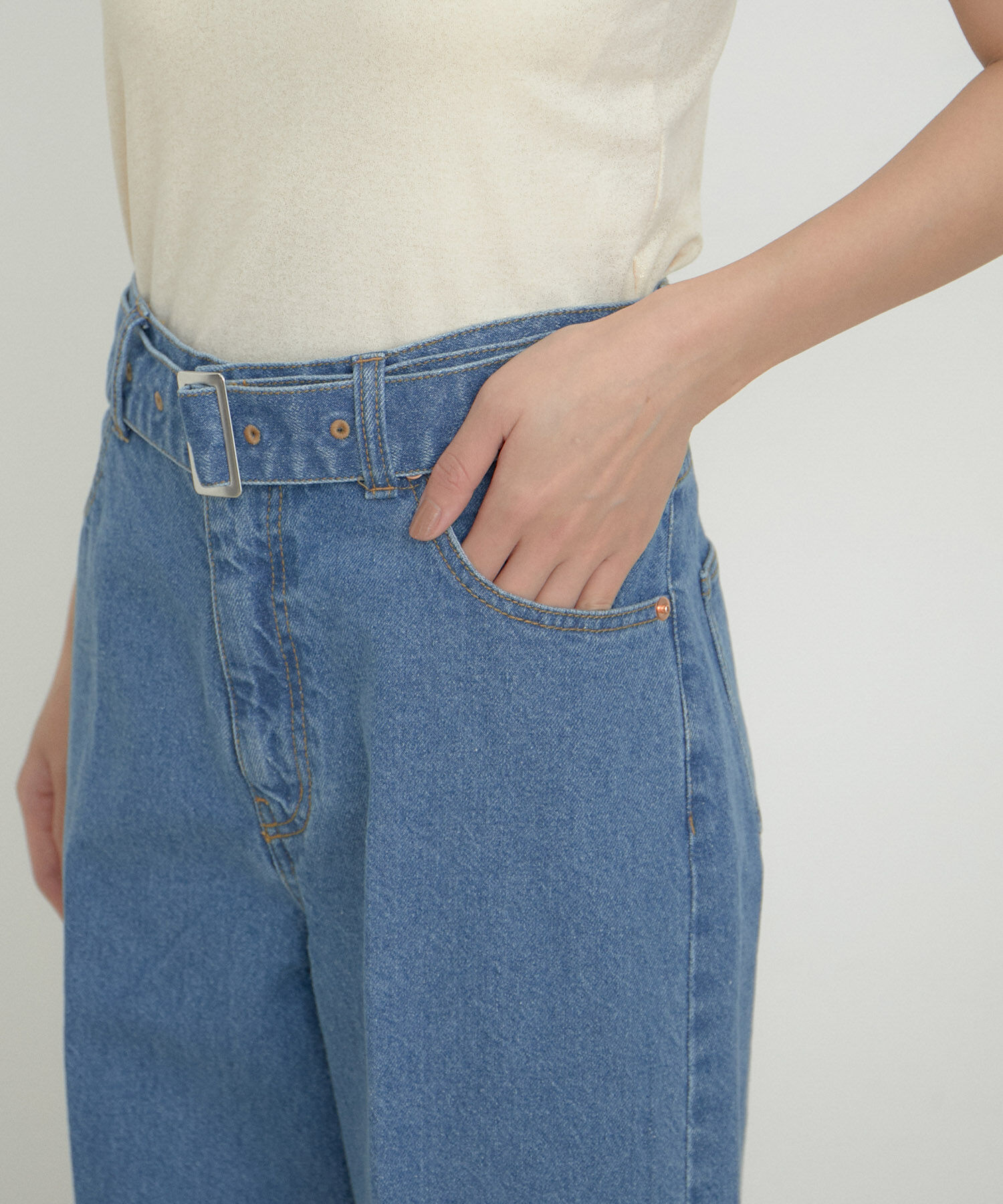 VIS「【洗える】センタープレスワイドデニム」|デニム|