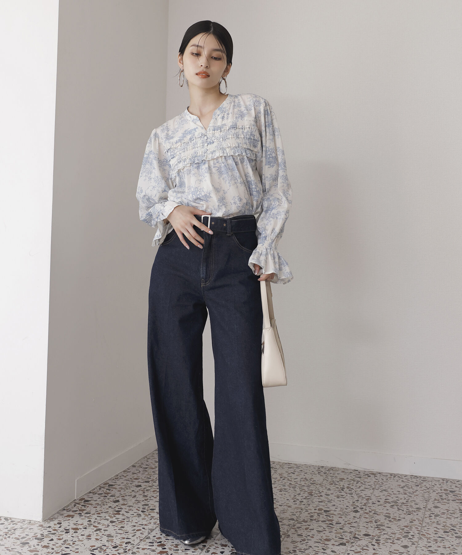 VIS「【洗える】センタープレスワイドデニム」|デニム|