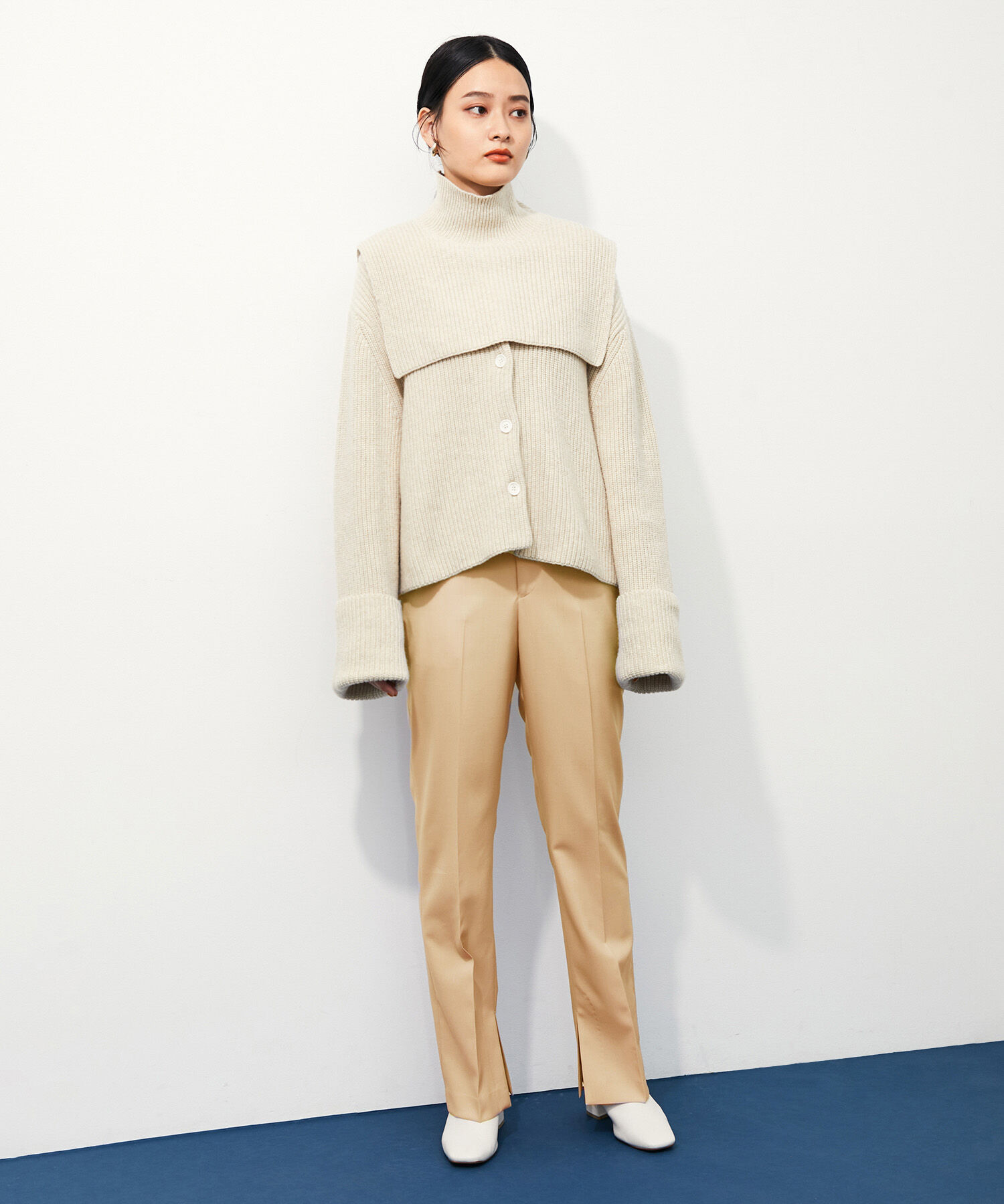 ADAM ET ROPE'「《SETアイテム》インサイドスリットスラックス」|スラックス|