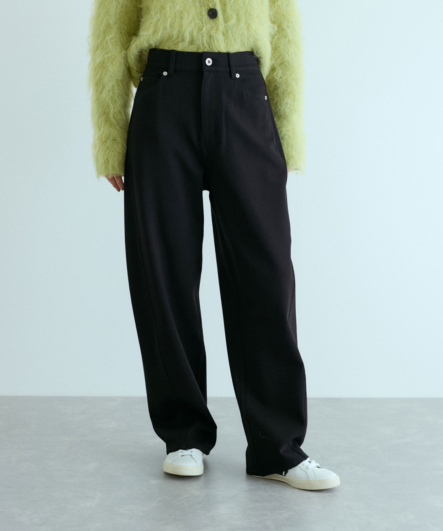 ADAM ET ROPE'「ハイストレッチカルゼパンツ」|チノ|