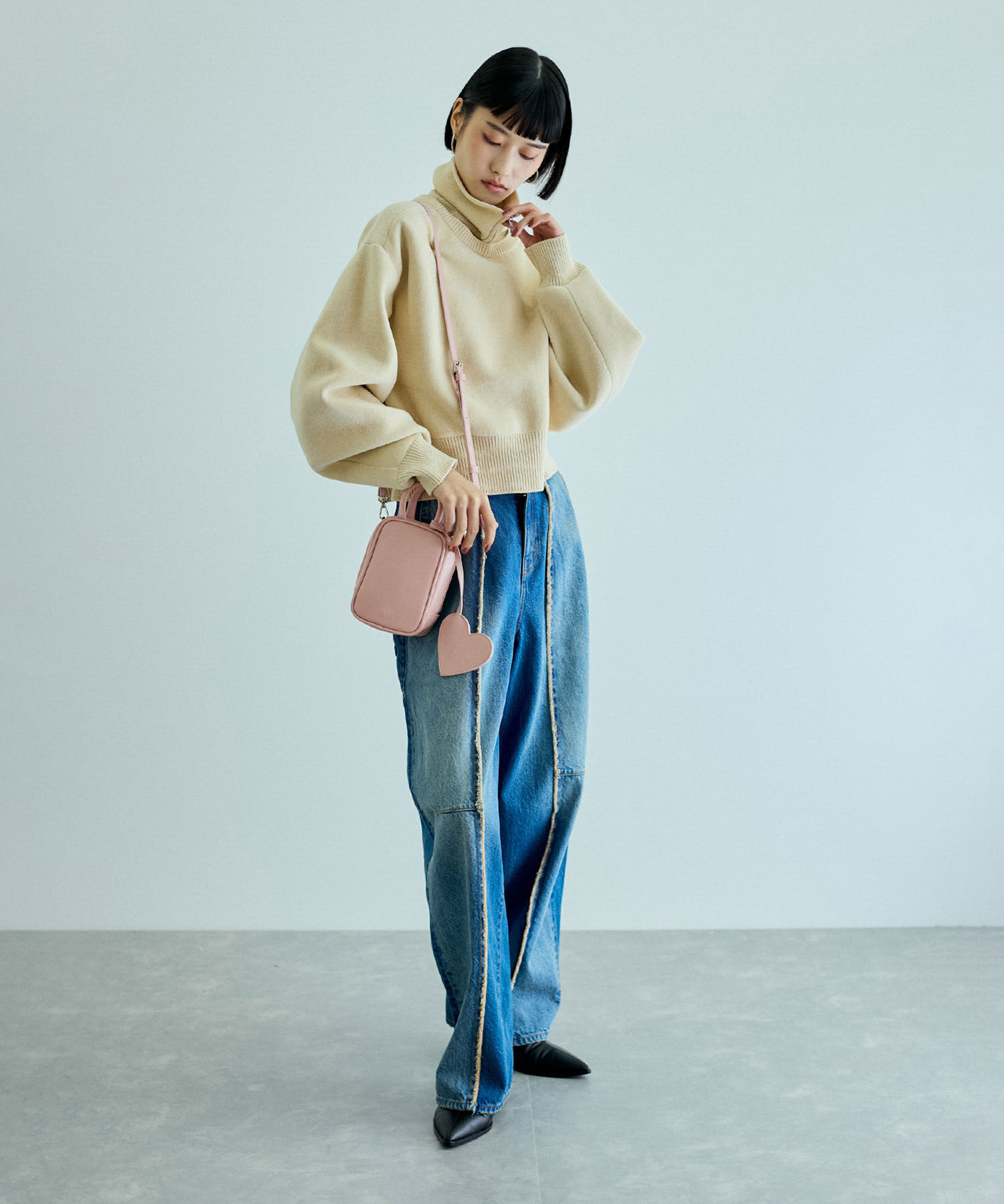 ADAM ET ROPE'「【サステナブル】スマホマルチミニショルダーバッグ」|ショルダー・メッセンジャー|