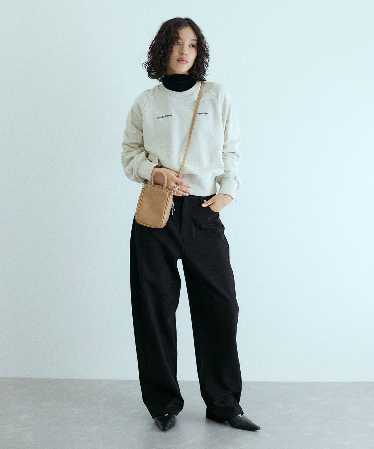 ADAM ET ROPE'「【サステナブル】スマホマルチミニショルダーバッグ」|ショルダー・メッセンジャー|